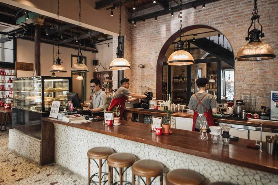 quay bar cafe go